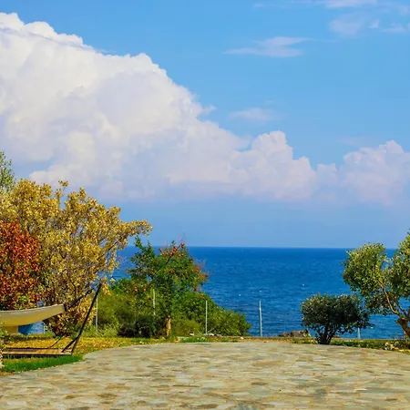 Alethea's Sea View Kalamaki (Messinia)