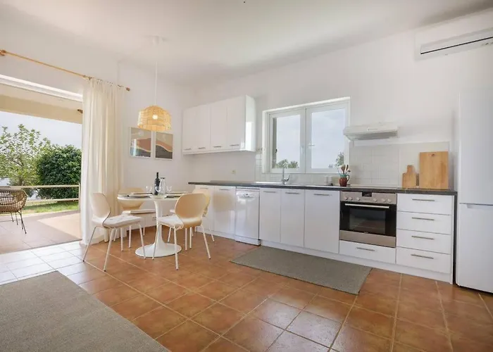 Alethea's Sea View Kalamaki (Messinia)