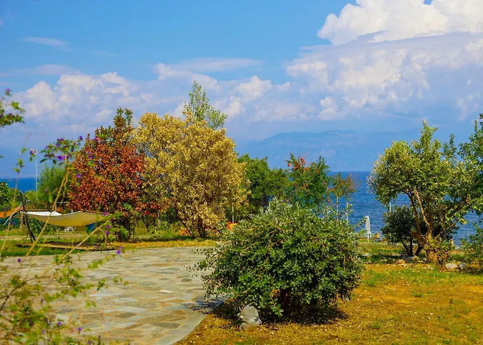 Alethea's Sea View Apartamento *