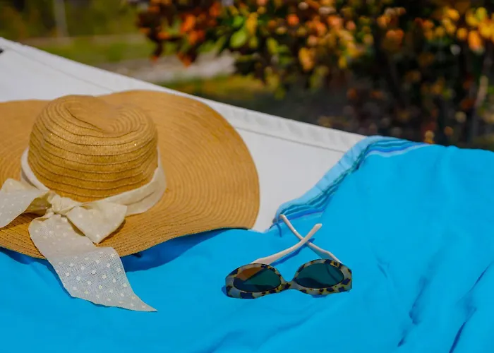 Alethea's Sea View Apartamento *